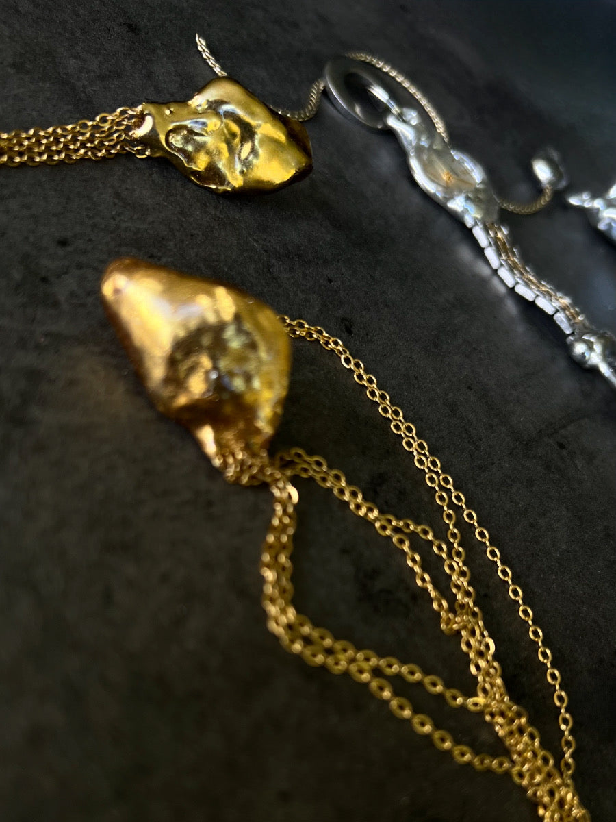 Liquid metals